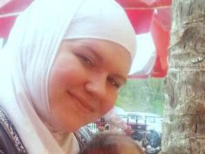 Lindsey Faraj, 26, of Charlotte, N.C., converted to Islam four years ago. She says it was thoughtful, heart-felt choice that changed her life.